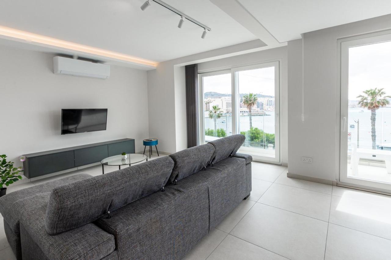 Seafront Luxury Apartment San Pawl il-Baħar Kültér fotó